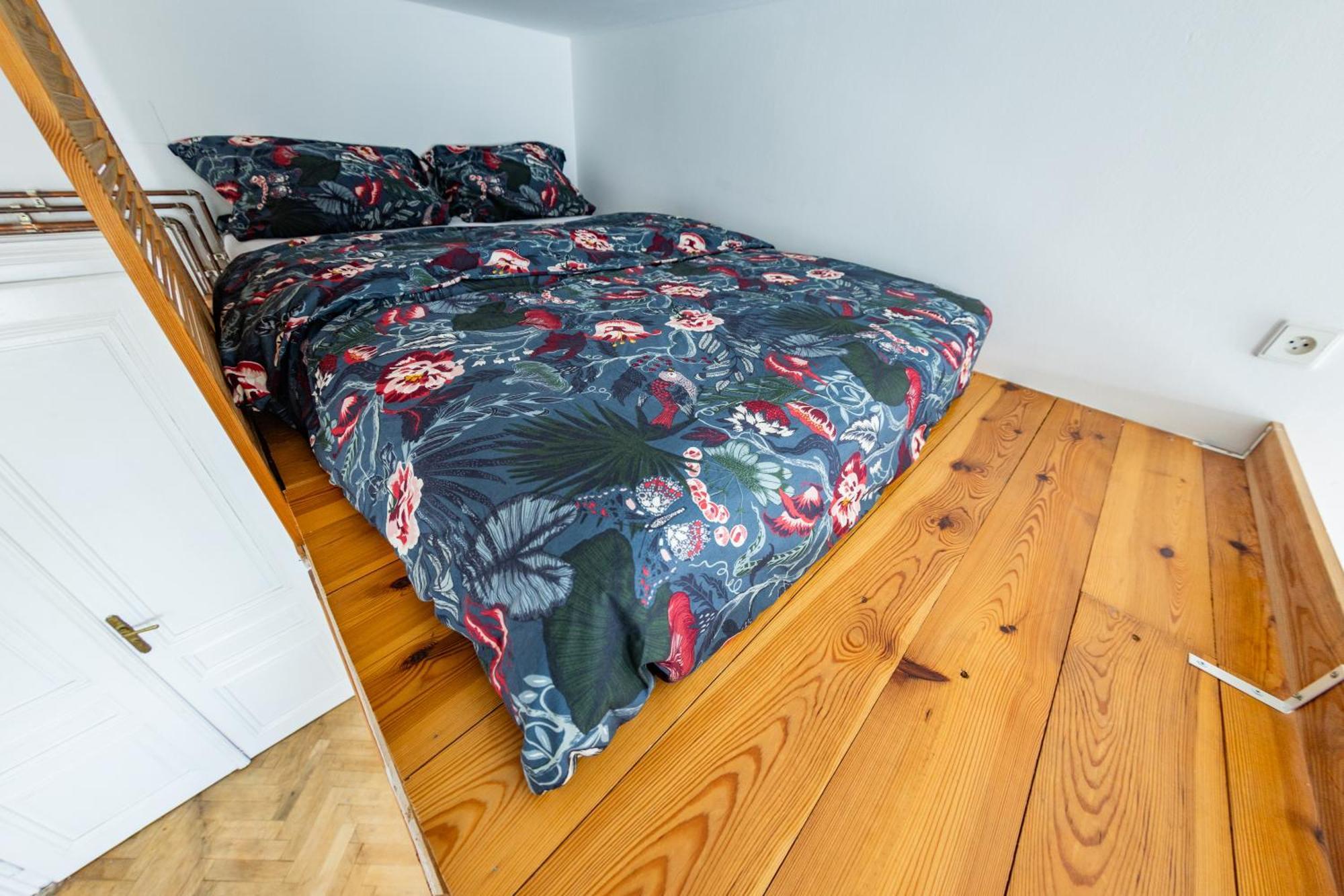 Petrinska Apartment Πράγα Εξωτερικό φωτογραφία